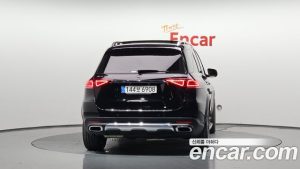 Mercedes-Benz GLE-Class GLE300d 4MATIC 2023 года из Южной Кореи