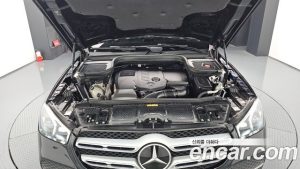 Mercedes-Benz GLE-Class GLE300d 4MATIC 2023 года из Южной Кореи