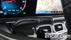 Mercedes-Benz GLE-Class GLE300d 4MATIC 2023 года из Южной Кореи