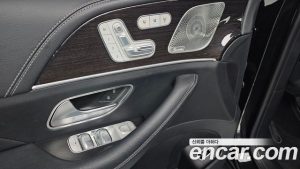 Mercedes-Benz GLE-Class GLE300d 4MATIC 2023 года из Южной Кореи