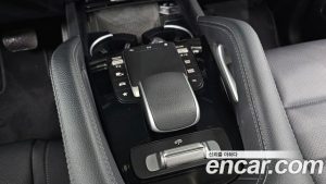 Mercedes-Benz GLE-Class GLE300d 4MATIC 2023 года из Южной Кореи