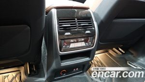 BMW X5 xDrive 30d xLine 2024 года из Южной Кореи