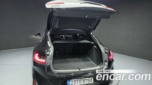 BMW X4 xDrive20i M Sport 2023 года из Южной Кореи