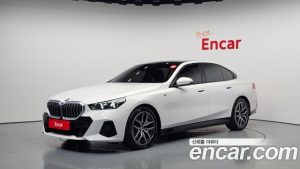 BMW 5-Series 520i M Sport 2024 года из Южной Кореи