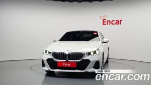 BMW 5-Series 520i M Sport 2024 года из Южной Кореи