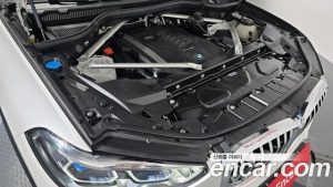 BMW X5 xDrive 40i xLine 2023 года из Южной Кореи