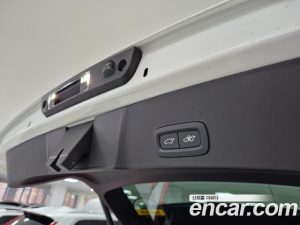 Volvo XC40 Twin ULTIMATE 2024 года из Южной Кореи