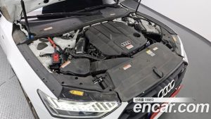 Audi A7 50 TDI 4WD Premium 2023 года из Южной Кореи