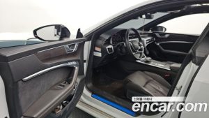 Audi A7 50 TDI 4WD Premium 2023 года из Южной Кореи
