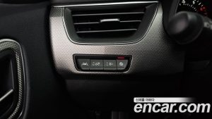 Renault-KoreaSamsung XM3 1.6 GTe RE 2023 года из Южной Кореи
