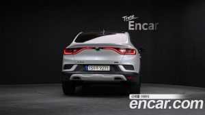 Renault-KoreaSamsung XM3 1.6 E-TECH Inspire 2023 года из Южной Кореи