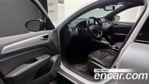 Renault-KoreaSamsung XM3 1.6 E-TECH Inspire 2023 года из Южной Кореи