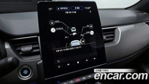 Renault-KoreaSamsung XM3 1.6 E-TECH Inspire 2023 года из Южной Кореи
