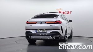BMW X6 xDrive40i M Sport 2023 года из Южной Кореи