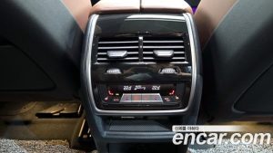 BMW X6 xDrive40i M Sport 2023 года из Южной Кореи