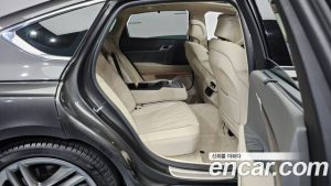 Genesis G80 Бензин 2.5 Turbo AWD 2025 года из Южной Кореи