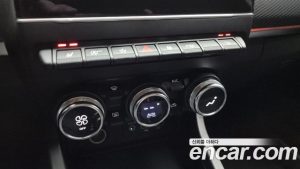 Renault-KoreaSamsung XM3 1.6 GTe RE 2023 года из Южной Кореи