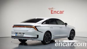 Kia K8 Noblesse 2025 года из Южной Кореи