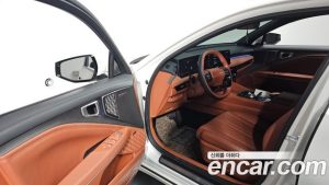 Kia K8 Noblesse 2025 года из Южной Кореи