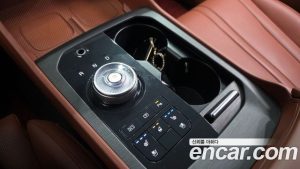 Kia K8 Noblesse 2025 года из Южной Кореи