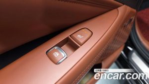 Kia K8 Noblesse 2025 года из Южной Кореи