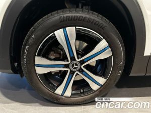 Mercedes-Benz EQB EQB300 4MATIC 2023 года из Южной Кореи