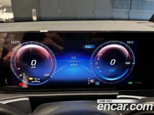 Mercedes-Benz EQB EQB300 4MATIC 2023 года из Южной Кореи