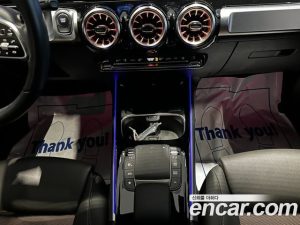 Mercedes-Benz EQB EQB300 4MATIC 2023 года из Южной Кореи