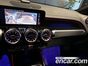 Mercedes-Benz EQB EQB300 4MATIC 2023 года из Южной Кореи