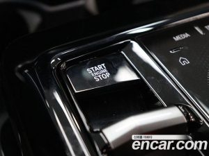 BMW 5-Series 520i M Sport 2024 года из Южной Кореи
