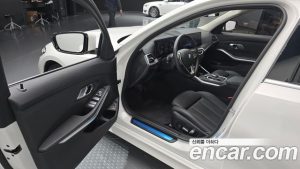 BMW 3-Series 320d Touring 2023 года из Южной Кореи