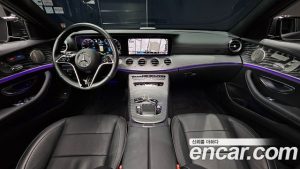 Mercedes-Benz E-Class E350 4MATIC Exclusive 2023 года из Южной Кореи