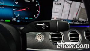 Mercedes-Benz E-Class E350 4MATIC Exclusive 2023 года из Южной Кореи