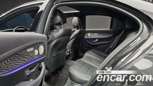 Mercedes-Benz E-Class E350 4MATIC Exclusive 2023 года из Южной Кореи