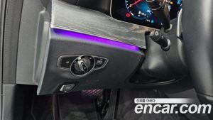 Mercedes-Benz E-Class E350 4MATIC Exclusive 2023 года из Южной Кореи