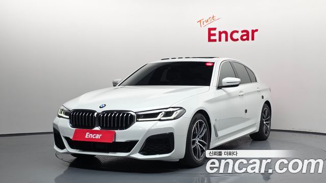 BMW 5-Series 520i M Sport 2023 года из Кореи