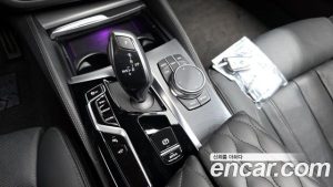 BMW 5-Series 520i M Sport 2023 года из Южной Кореи