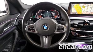 BMW 5-Series 520i M Sport 2023 года из Южной Кореи