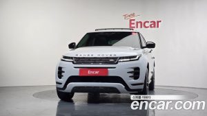 Land Rover Range Rover Evoque P250 Dynamic SE 2024 года из Южной Кореи