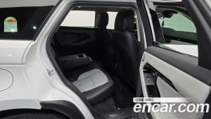 Land Rover Range Rover Evoque P250 Dynamic SE 2024 года из Южной Кореи