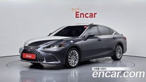 Lexus ES Executive 2025 года из Южной Кореи