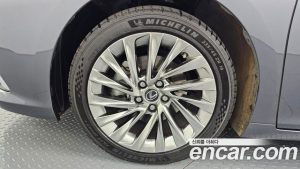 Lexus ES Executive 2025 года из Южной Кореи