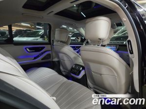Mercedes-Benz S-Class S350 d 4MATIC 2025 года из Южной Кореи