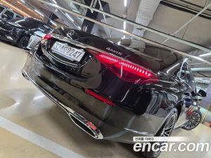 Mercedes-Benz S-Class S350 d 4MATIC 2025 года из Южной Кореи