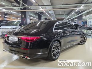 Mercedes-Benz S-Class S350 d 4MATIC 2025 года из Южной Кореи