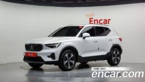 Volvo XC40 B4 ULTIMATE Bright 2023 года из Южной Кореи
