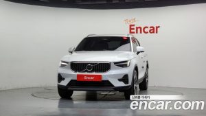 Volvo XC40 B4 ULTIMATE Bright 2023 года из Южной Кореи