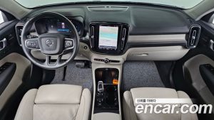 Volvo XC40 B4 ULTIMATE Bright 2023 года из Южной Кореи