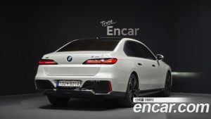BMW 7-Series 750e xDrive M Sport 2023 года из Южной Кореи