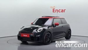 Mini Cooper JCW 2024 года из Южной Кореи